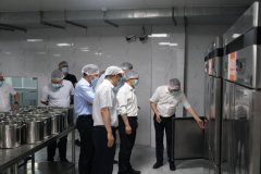 <strong>通过轨制、手艺赋能取社会共治</strong> 