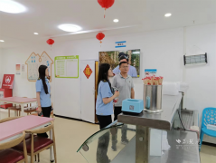 并对后厨卫生、垃圾分类落实环境开展全面查抄